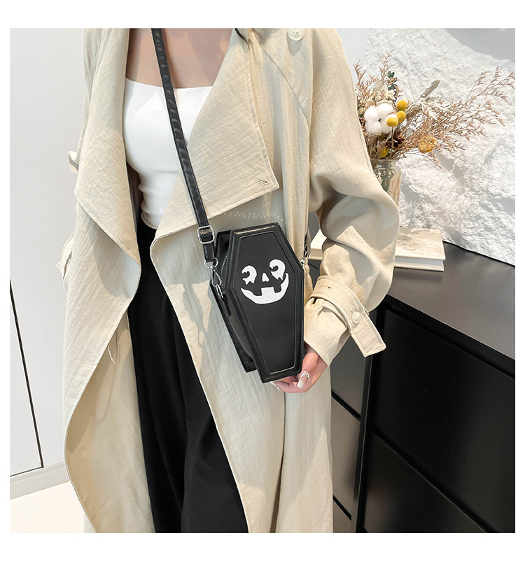 Halloween Women's Pu Leather Pumpkin Cute Ghost Square Zipper Shoulder Bag Crossbody Bag display picture 15