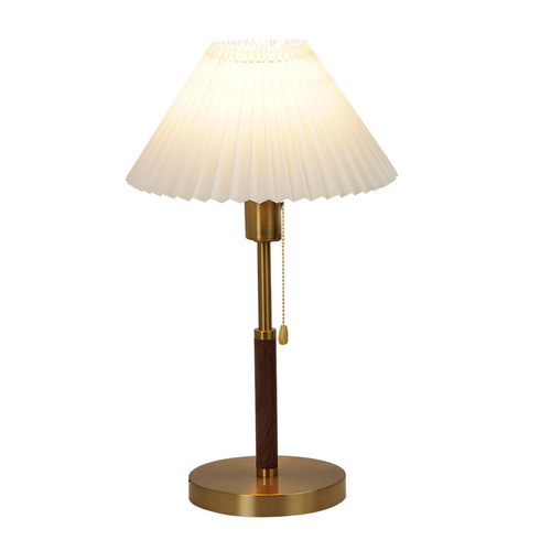 Mid-century modern pleated floor lamp, high-end sofa side lamp, bedroom ambiance with Nordic decoration, stylish table lamp