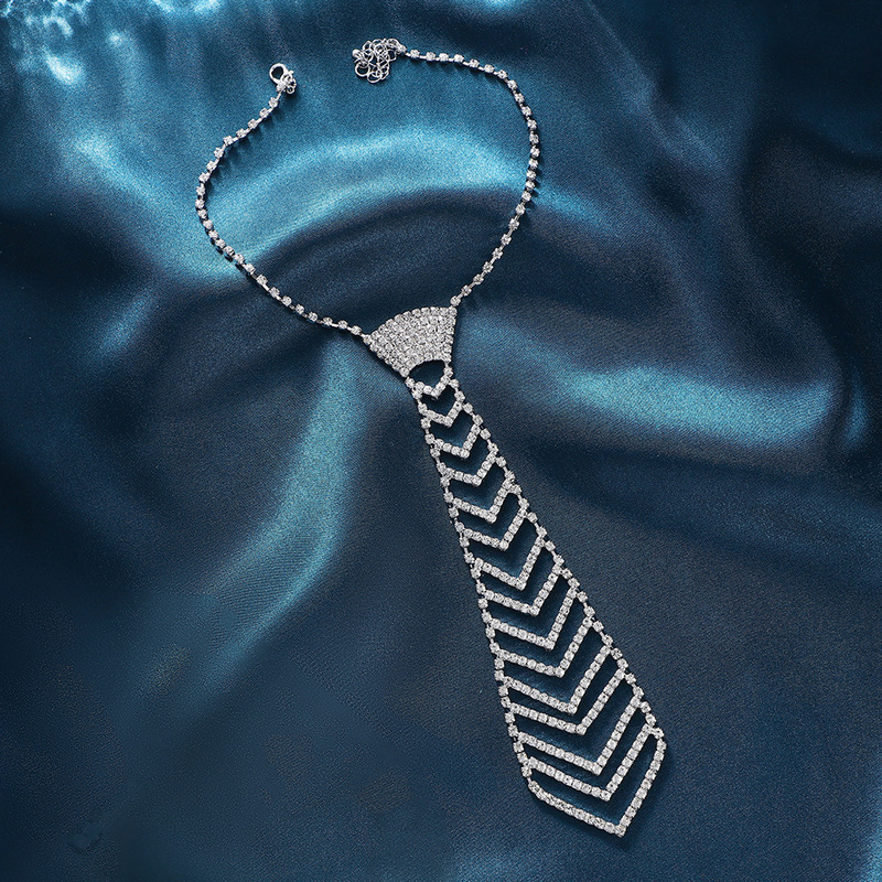 Cross-border Hot Tie Necklace Long Rhinestone Tie Tassel Necklace Personality Trend Diamond Necklace Factory Wholesale