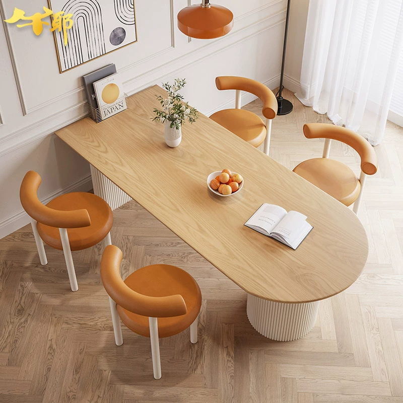 Французский домашний римский столб обеденный стол, столы и стулья, островная платформа, полукруглая семья, сливочный стиль, простой белый восковой обеденный стол