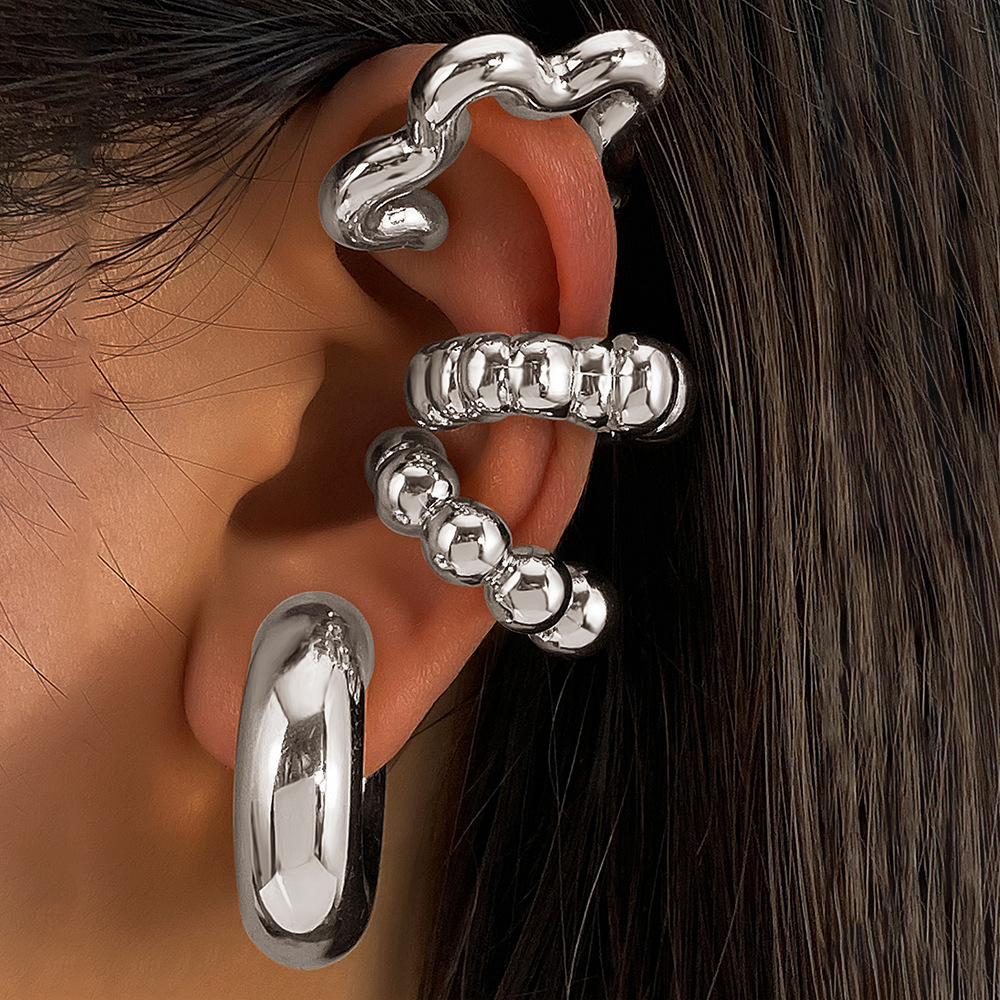 Ear Cuffs Classification 1 Set Quantity 1 Set Retro Simple Style Solid Color Plating Plastic Resin Ear Cuffs