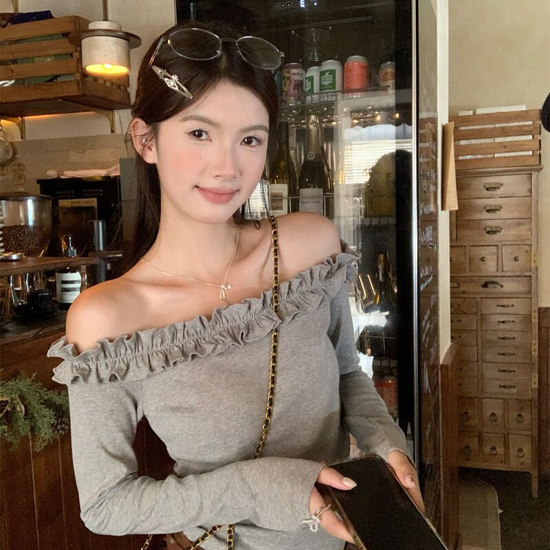 Stylish and Unique Irregular Hem T-Shirt for Pregnant Women, Autumn and Winter Fashion, Chic and Trendy Design Stylish and Unique Irregular Hem T-Shirt for Pregnant Women, Autumn and Winter Fashion, Chic and Trendy Design