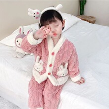 ˯��ͯ�ӽq�Ҿӷ��Ӻ�Ůͯ�ﶬ�����m�q˯�����b��ɺ���q����Ů��