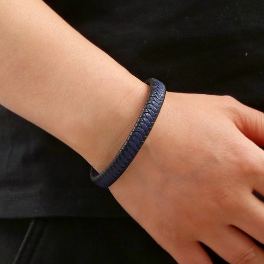 2PCS Neue Schmuck Einfache und Modische Paar männer Leder Edelstahl Magnetische Schnalle Armband_voghion.com