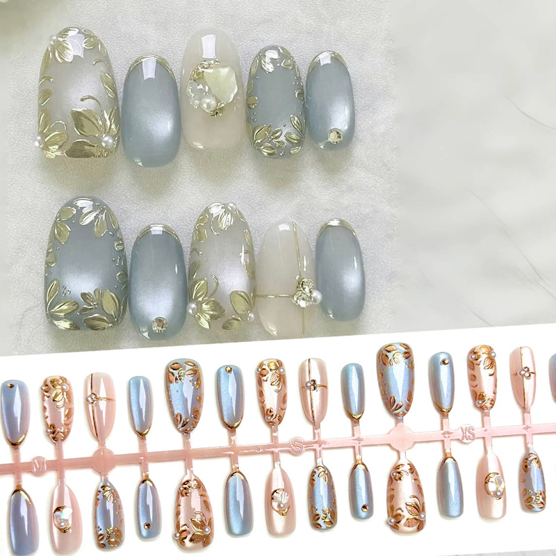 Ins Fairy Cat Eye Gilt Gentle Light Blue Wearable Nails Niche Atmosphere Floral Accessible Luxury Manicure Patches