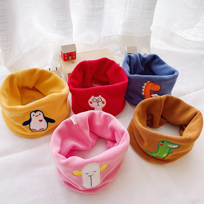 Mouth and nose protection New winter warm children's neck scarf embroidered cartoon plus velvet thickened baby neck scarf