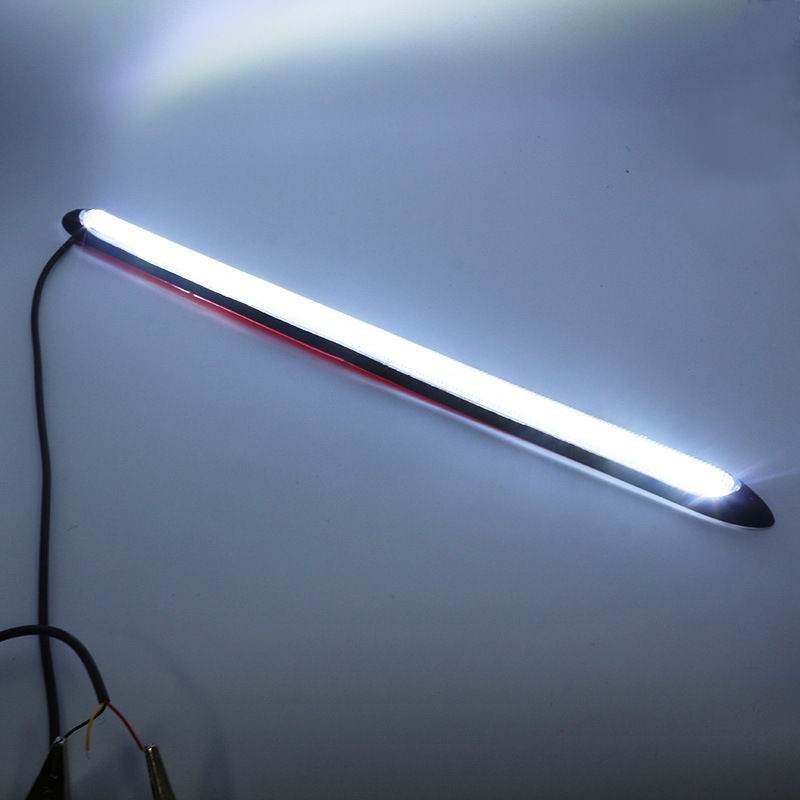 Start scanning new three-color LED car daytime running lights streamer turn signal modified high-brightness LED daytime running lights