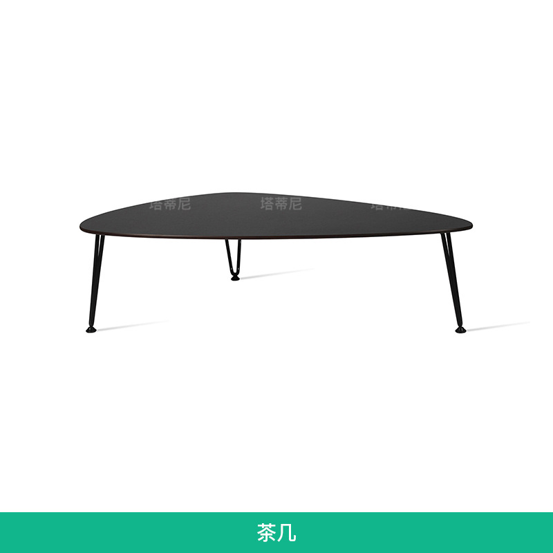 Conjunto de tres piezas de muebles de ratán para exteriores: silla, mesa de centro y sofá de ratán, para patio, balcón, jardín, estilo del Sudeste Asiático, para alojamientos.