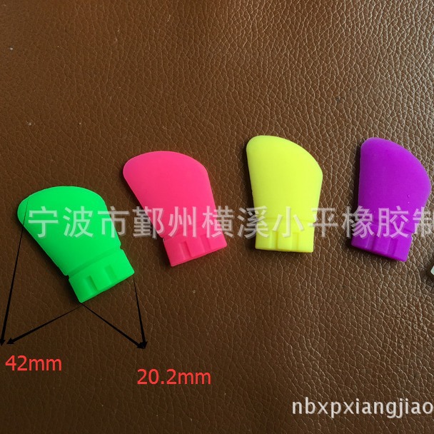 硅胶化妆刷  面膜刷 腮红硅胶刷头  DIY  硅胶厂家