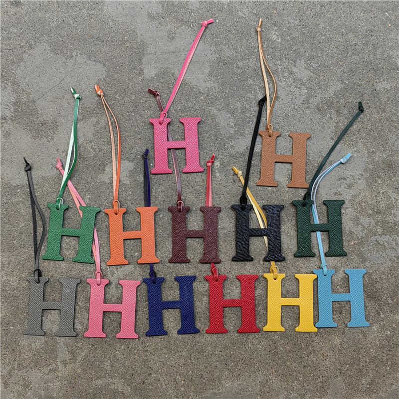 English Letter Pendant for Women's Bags, Name Letter Bag Charms, Car Accessories, In-Stock Items