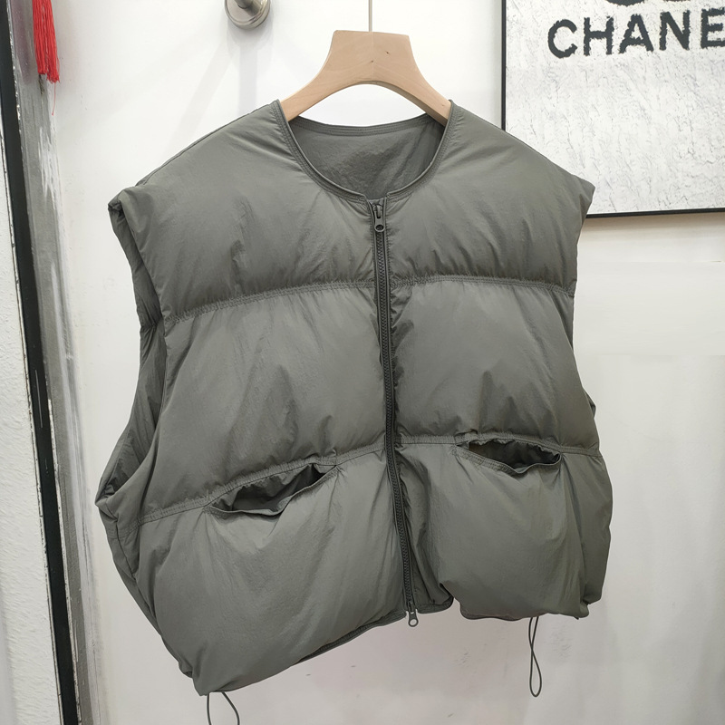 회색