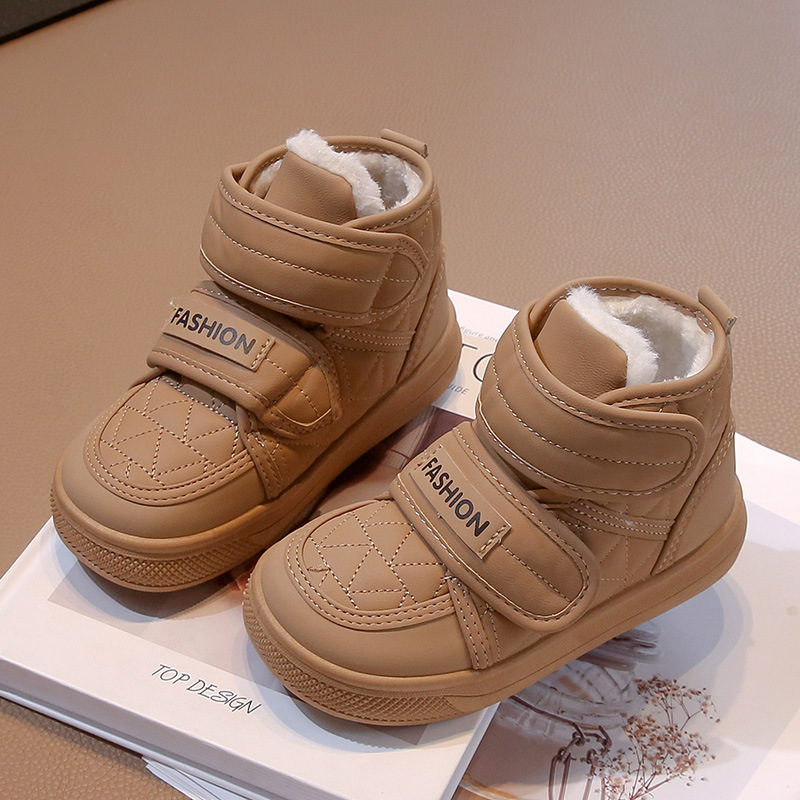 Botas de nieve para niños con calentamiento de lana para niños invierno 2025 nuevo tipo de niños grandes botas de algodón gruesas para niños