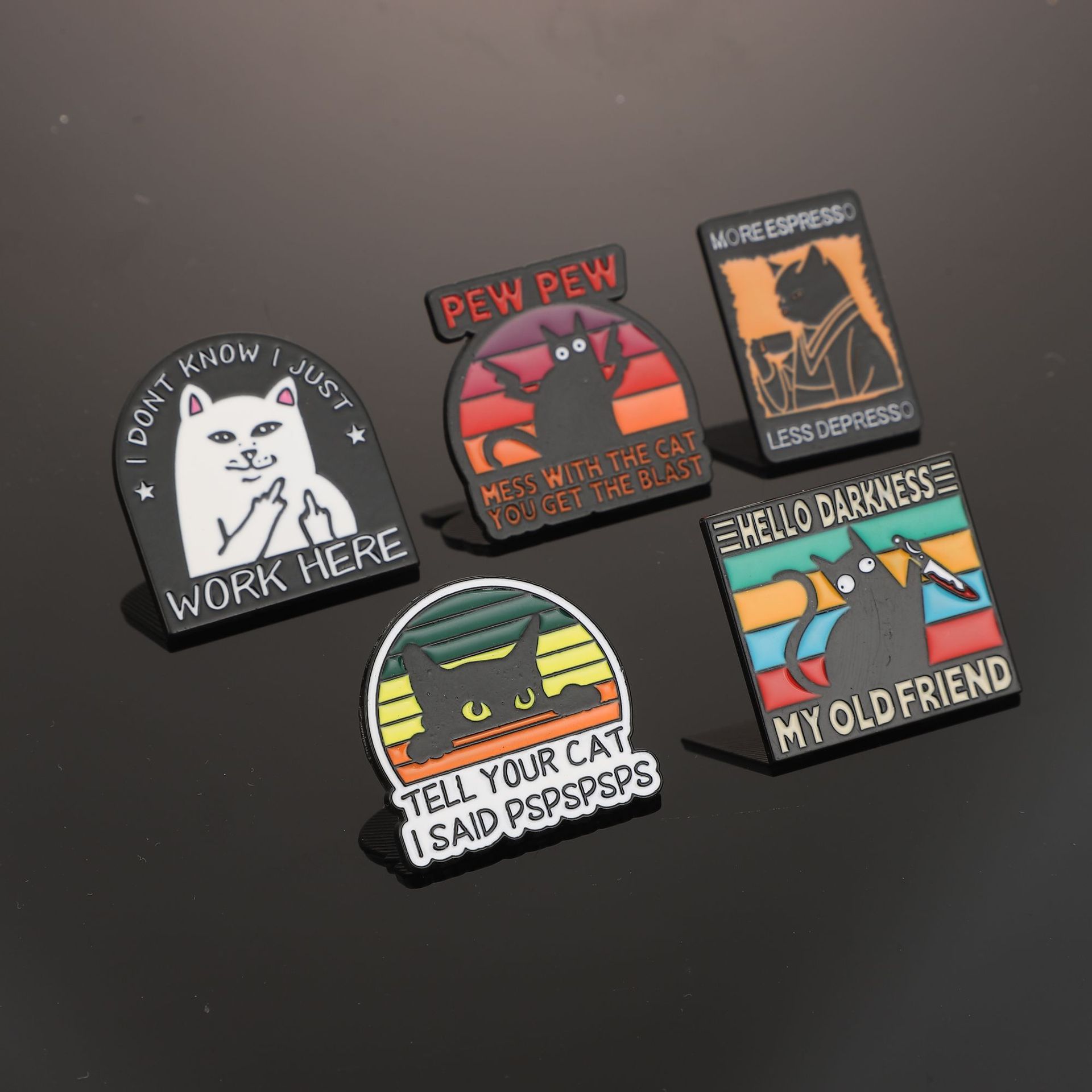 Broche de metal de gato arco-íris crachá de animal para roupa_voghion.com