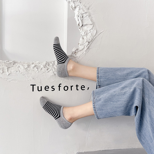 Women's Summer Bulk Cotton Striped Boat Socks, Summer Thin Ins Trendy Silicone Non-Slip Boat Socks Invisible Socks