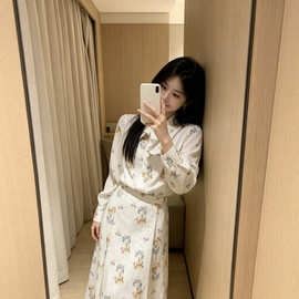 南油女装2026春夏季新款暗纹蝴蝶结衬衫＋高腰A半裙碎花套装女