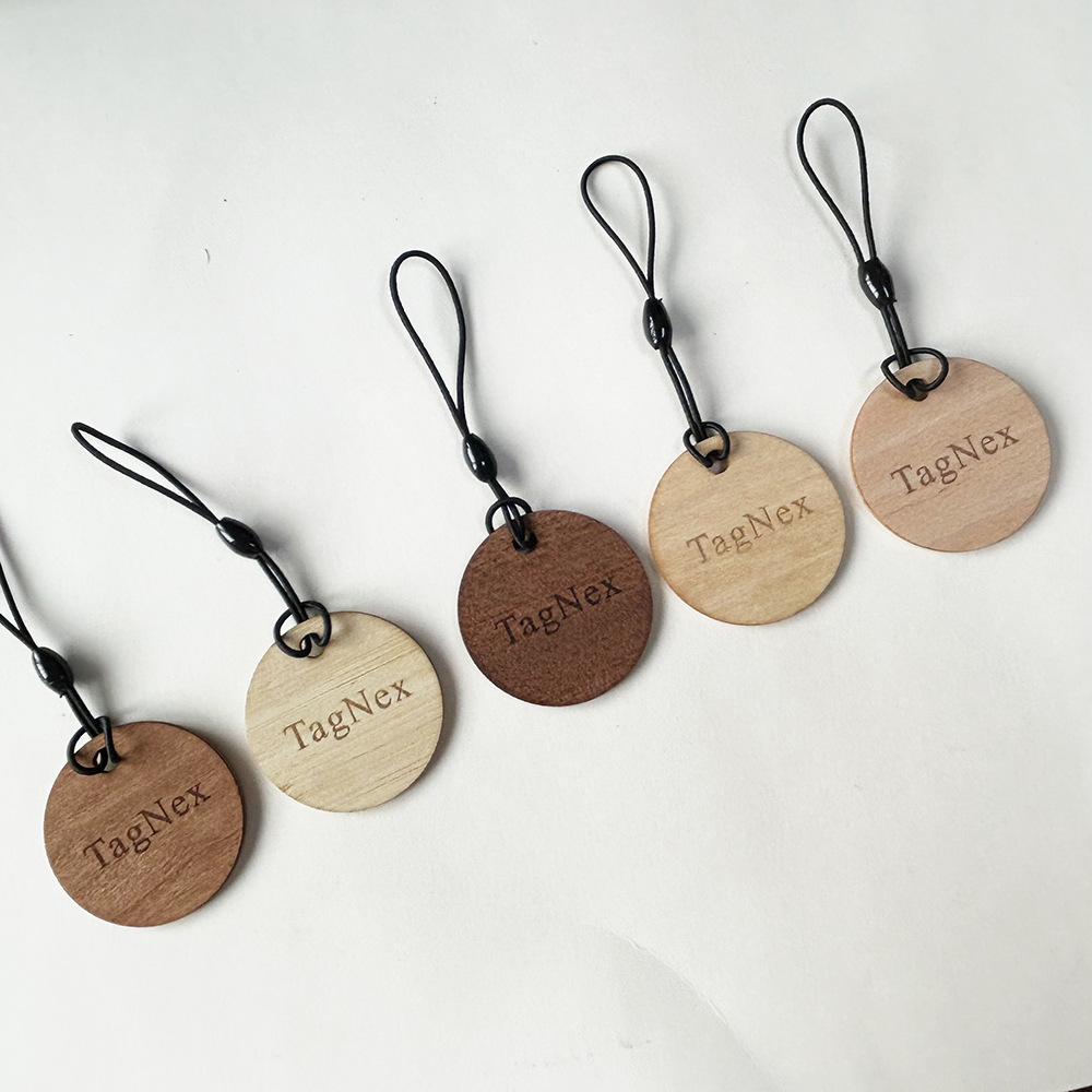 激光雕刻LOGO圆形NFC木质钥匙扣便携