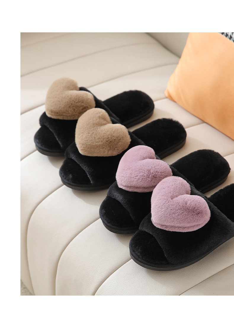 Women's Casual Heart Shape Round Toe Open Toe Slides Slippers Plush Slippers display picture 3