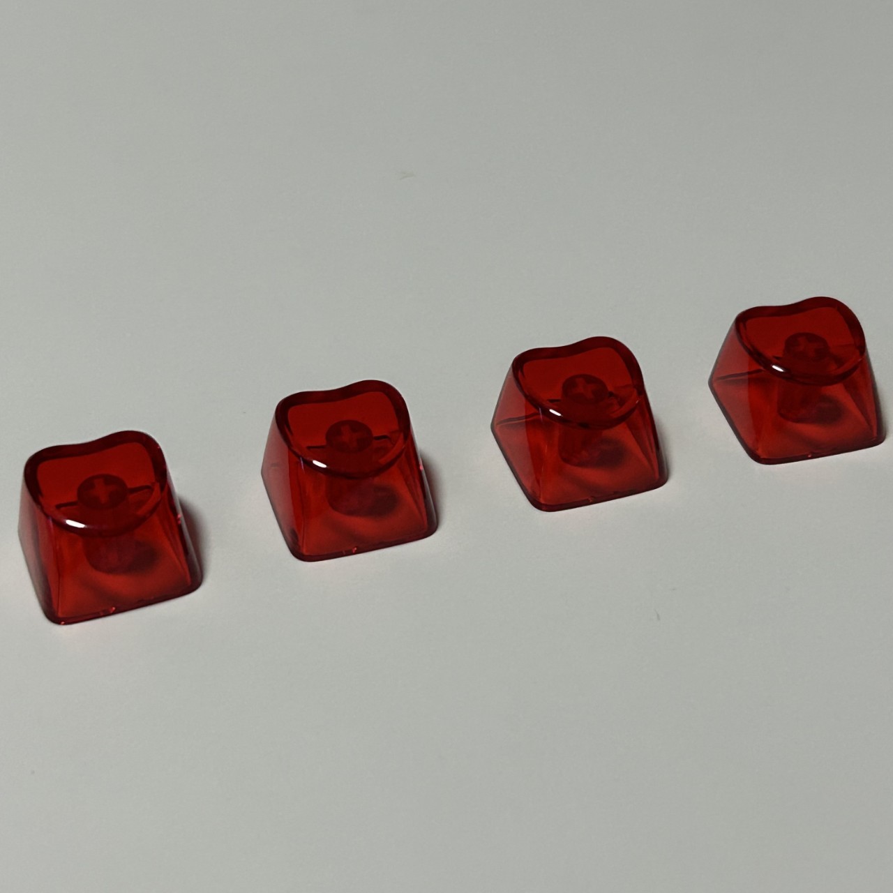 PC R4键帽可爱爱心机械键盘帽客制化DIY透明透光键帽透绿透红透粉