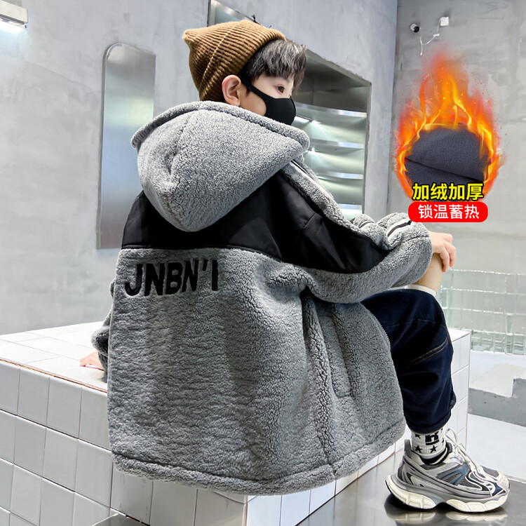男童羊羔绒外套秋冬季2025新款儿童装加绒加厚毛毛衣大男孩冬装潮