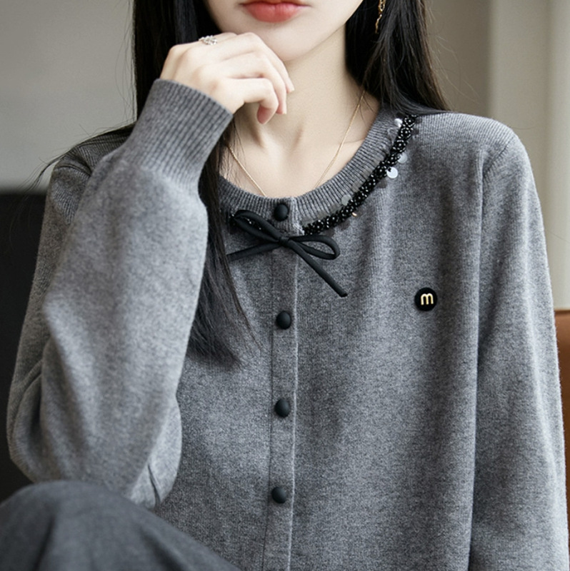 早秋时尚灰色毛衣针织开衫外套女2025新款春秋季外搭洋气女装上衣|undefined