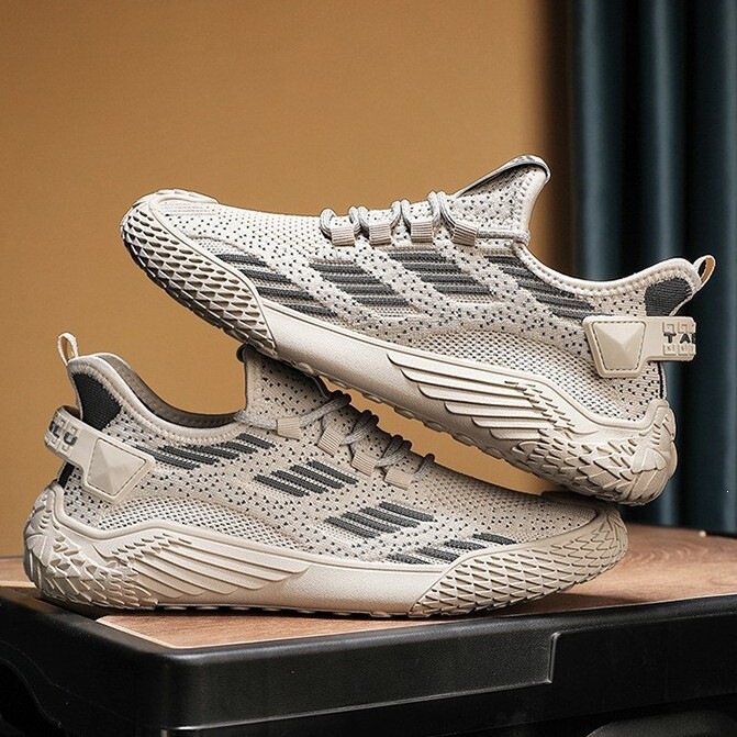 Flyknit Men's Shoes New Summer Model Flyknit Mesh Breathable Men's Sports Casual Shoes Soft Sole Cross-Border Simple Trendy Men's Shoes
