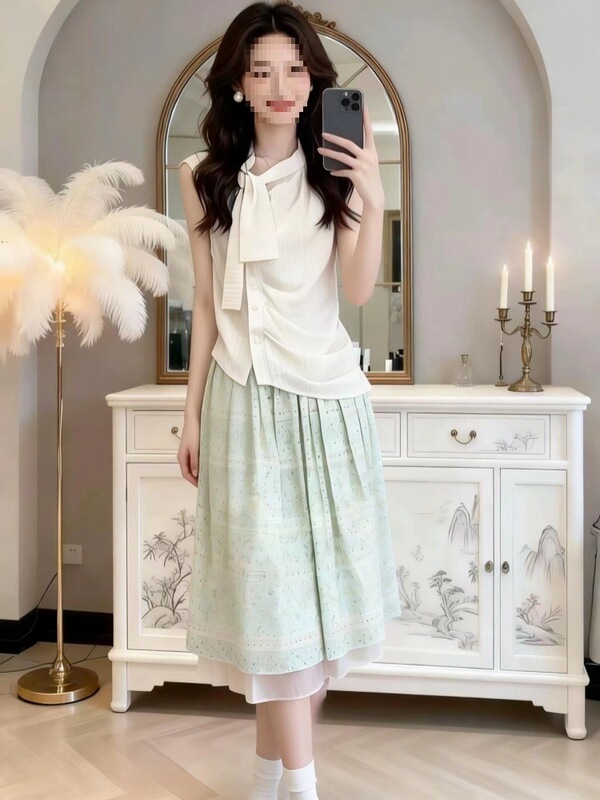 Beautiful Early Summer Outfit for Women, Sweet Style, Irregular Striped Bow Tie, Sleeveless Shirt, Floral Skirt, Two-Piece Set Beautiful Early Summer Outfit for Women, Sweet Style, Irregular Striped Bow Tie, Sleeveless Shirt, Floral Skirt, Two-Piece Set