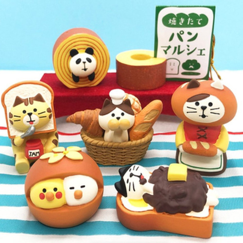 Japanese groceries ZAKKA food toys INS bread table bakery shop birthday gift shooting resin cat ornaments