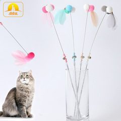 現物卸売り皮皮淘三球三羽の短いタイプの猫の棒は鈴の羽を持って猫の棒のペットの猫のおもちゃを笑わせます。