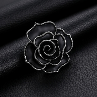 Korean Elegant Fragrant Style Brooch Women's Retro Design Sense Camellia Blossom Atmospheric Luxury Pin Clothing Accessories