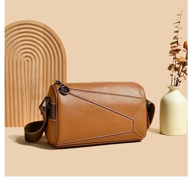 2024 otoño nuevo bolso de hombro europeo y americano retro cremallera bolso coreano de cuero suave de color sólido simple bolso de Boston