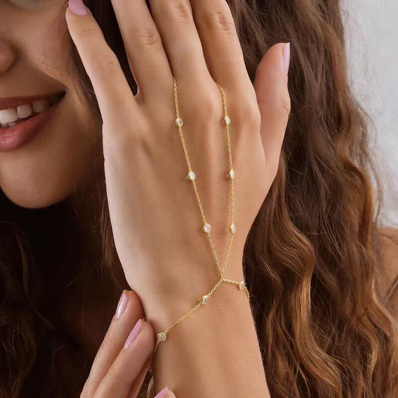 Cross-Border New Round Mittens Bracelet Trendy Punk Style Rhinestone Bracelet Simple Ball Bracelet Women's Factory Wholesale
