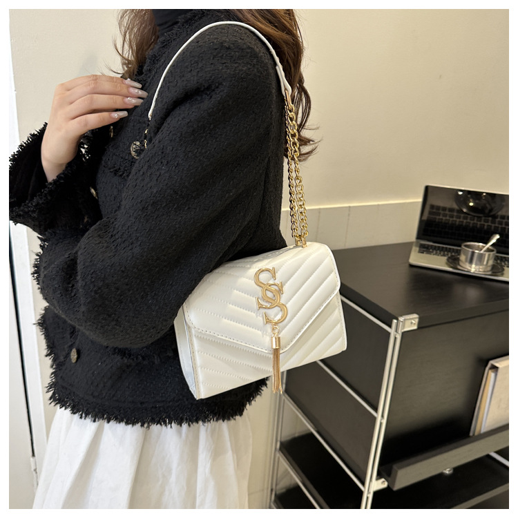 Damen Handtasche Im Western Stil Mit Kette Und Umhängefunktion_voghion.com