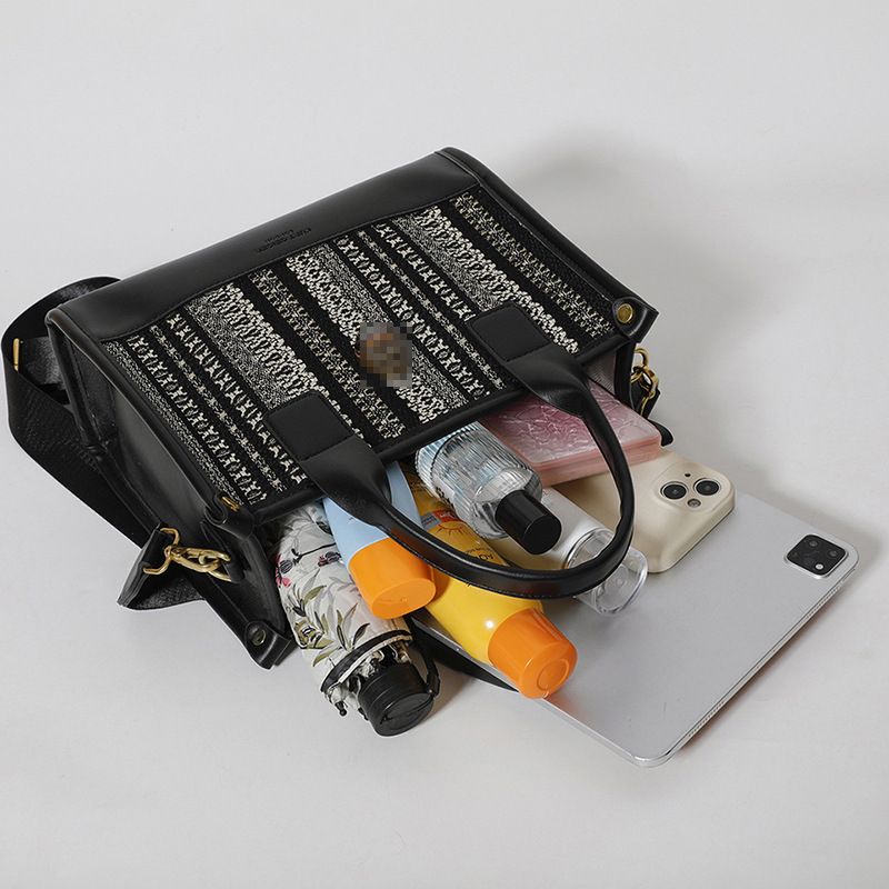 Bolsos de lana transfronterizos, nueva tendencia, bolsos de color de contraste de empalme de gran capacidad, bolsos tote de todo fósforo de viaje de moda, mujeres