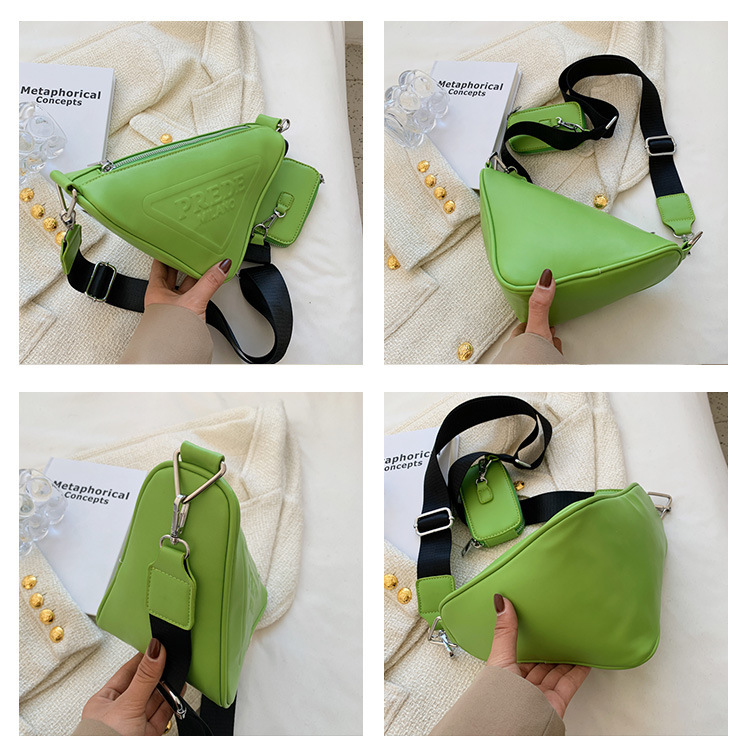 Fashion Female New Messenger Shoulder Triangle Bag27.5*16*14.5cm display picture 1