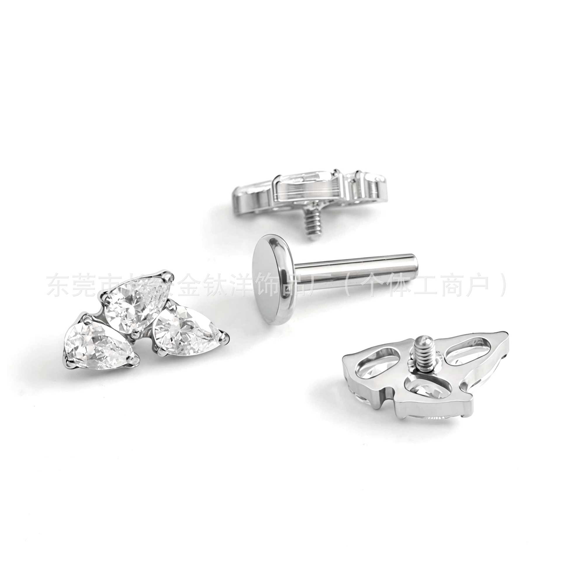 Pointed titanium steel lip stud product view