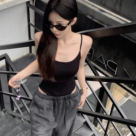 Black Backless Camisole Women's Spring and Summer Outer Wear Inner Design Hot Girl Slim-fit Sleeveless Base Jacket