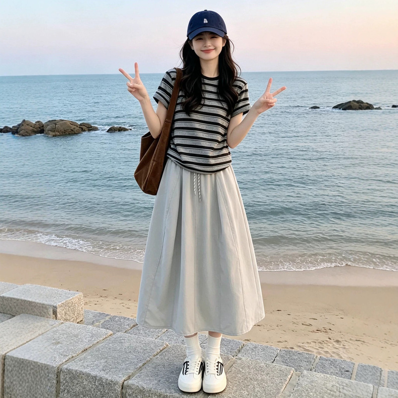 2026 New Striped T-Shirt Half-Dress for Women, Summer Outfit for Petite Figures, Very Stylish Full Set Long Dress 2026 New Striped T-Shirt Half-Dress for Women, Summer Outfit for Petite Figures, Very Stylish Full Set Long Dress
