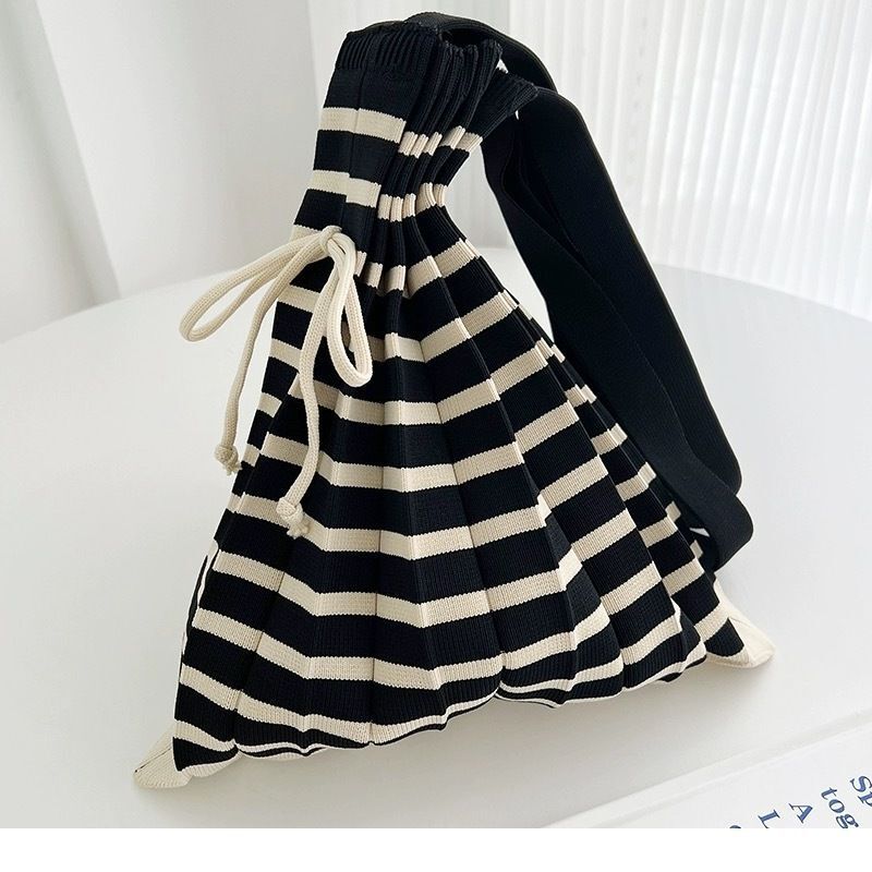 Korean Niche Design Women's Bag, New Pleated Bag, Casual Simple Striped Versatile Shoulder Bag, Crossbody Knitted Strap Korean Niche Design Women's Bag, New Pleated Bag, Casual Simple Striped Versatile Shoulder Bag, Crossbody Knitted Strap
