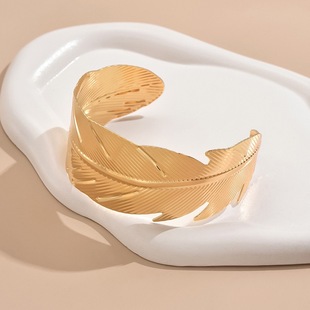 Cross-Border Jewelry European and American Style Arm Bracelets Feather-Shaped Bracelets Foreign Trade Jewelry