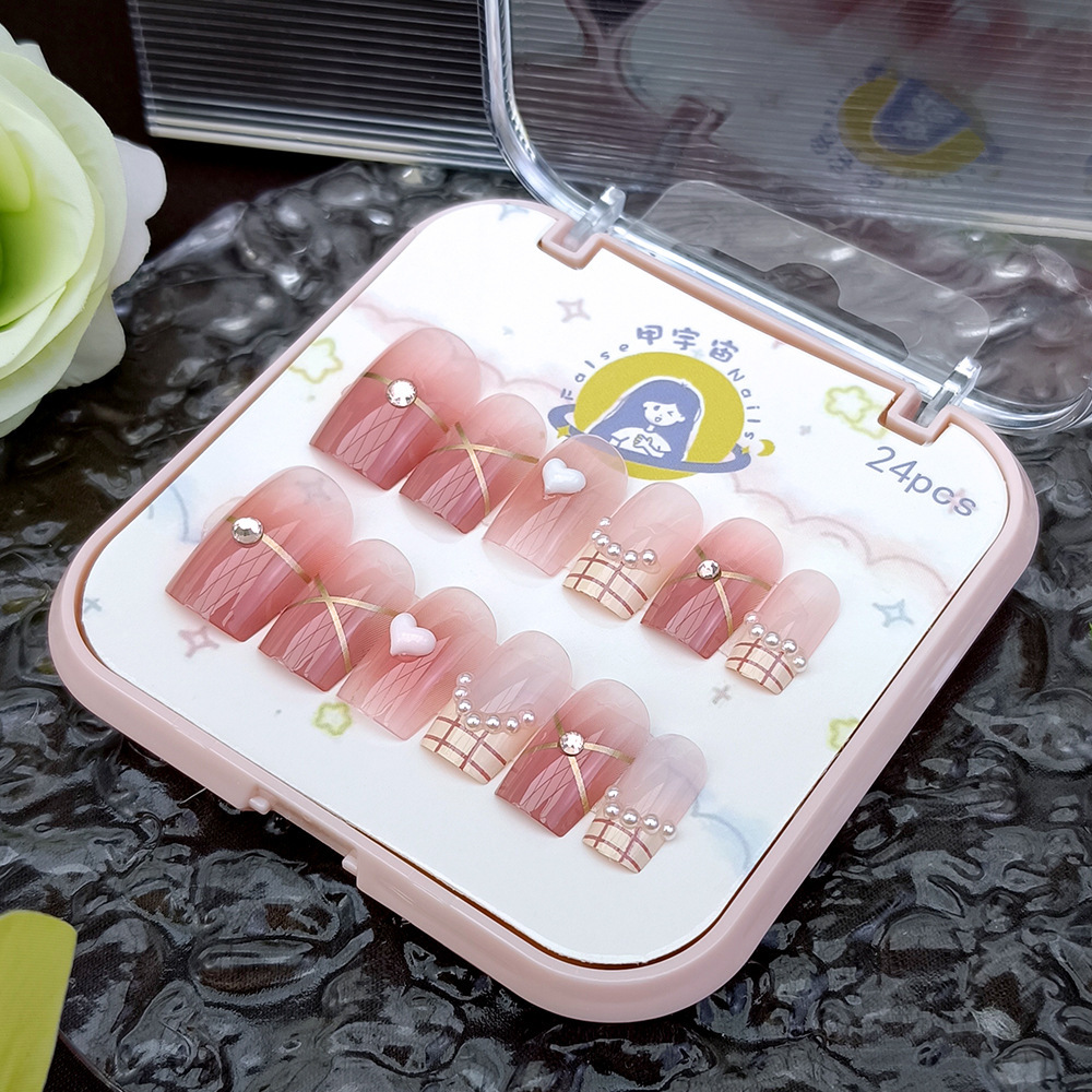 Uñas postizas Air Soft, sin pliegues, hechas a mano, piezas de uñas portátiles, piezas de uñas de material suave de lujo ligero, 24 piezas en caja de plástico, arte de uñas al por mayor.