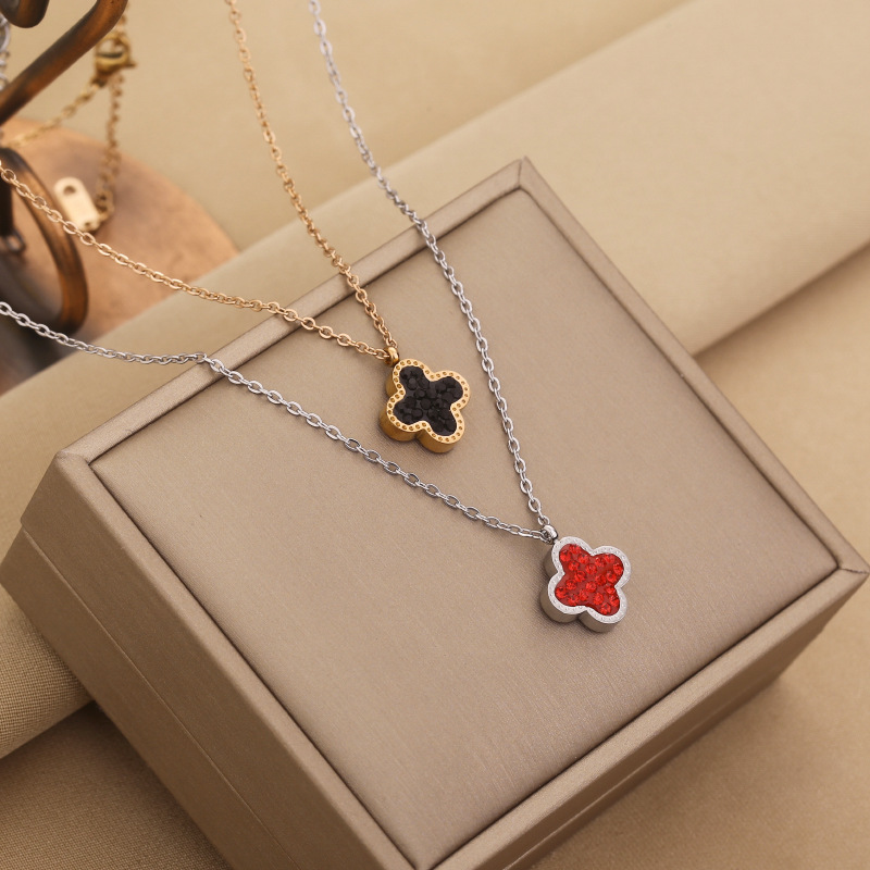 Fashion Four Leaf Clover Titanium Steel Plating Artificial Diamond Necklace