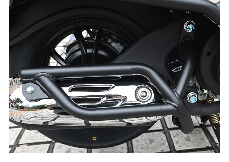 Suitable for Haojue Suzuki Lumi125 Protective Bars, Front and Rear Exhaust Pipe Bumpers, Anti-Fall White Protective Windscreen Modification