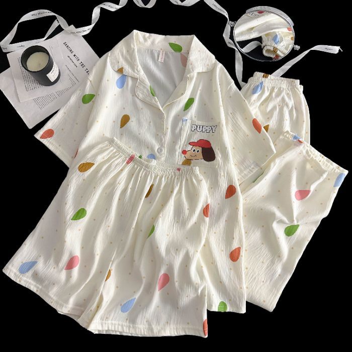 Venta al por mayor transfronteriza de tres piezas nube de algodón solapa cárdigan de dibujos animados pantalones de manga corta pantalones cortos ropa a domicilio traje de pijama de mujer
