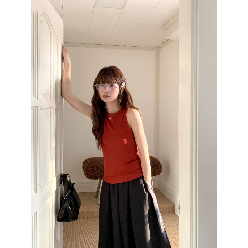 Gagd Retro Hong Kong Style Red Camisole for Women, Casual Versatile Sleeveless Tank Top That Enhances Complexion