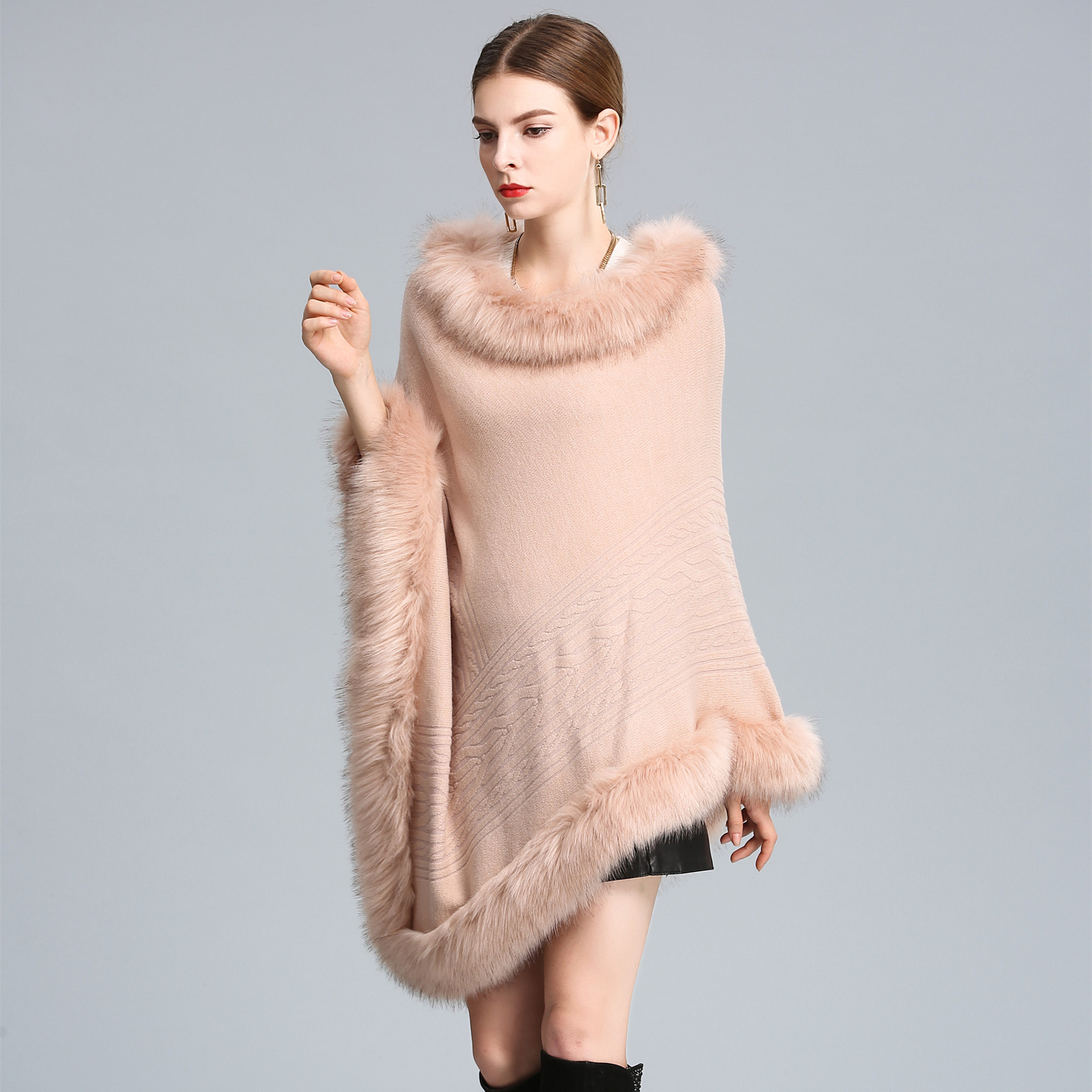 Fur collar cape cape round neck pullover sweater large size loose coat_voghion.com