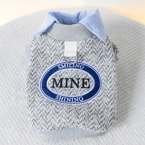Factory direct supply/new products in stock, pet clothes, dog and cat clothing, new embroidery, fake two pieces