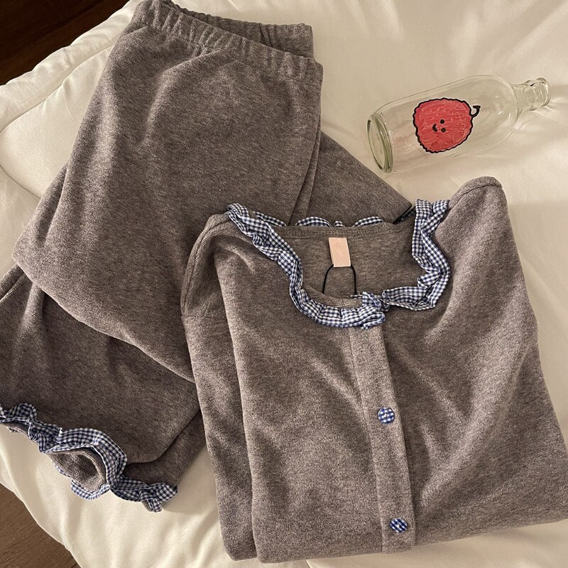 Korean Lotus Leaf Lace Plaid Velvet Pajamas Autumn and Winter Women's 2025 New Velvet Thickeneded Warm Home Clothes Set