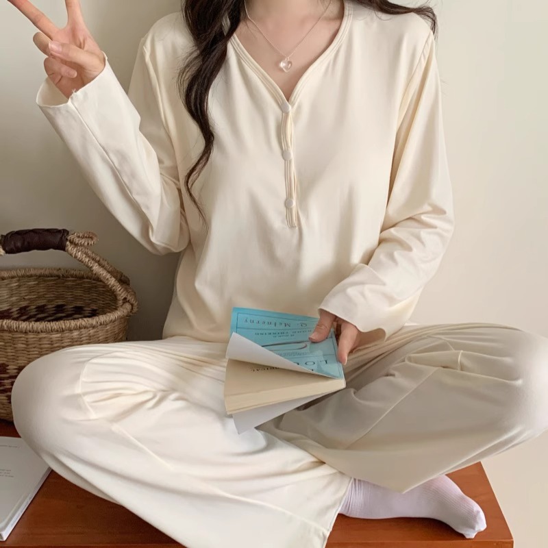 1002 살구 브이넥