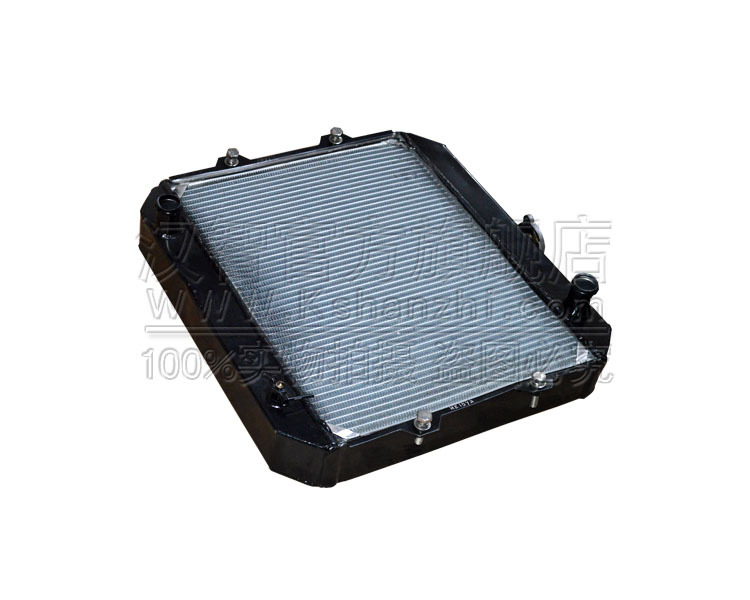 Tanque de agua mecánica de carretilla elevadora 91202 - 07900 para Mitsubishi S4S F18B accesorios de carretilla elevadora radiador tanque de agua de aluminio