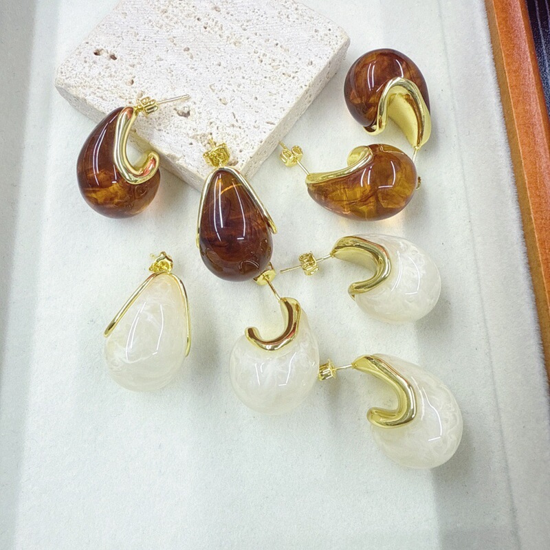 欧美复古甜酷风几何铜&塑料组合C字形耳环不规则美拉德风水滴耳钉|undefined
